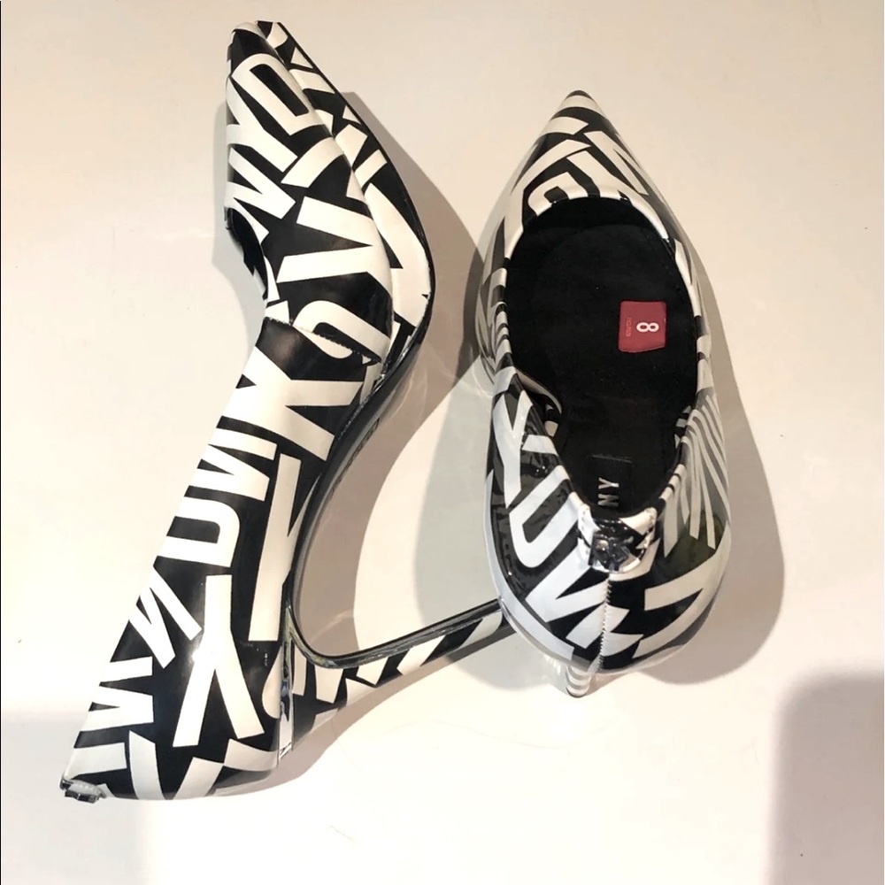 DKNY white and black size 8 pumps